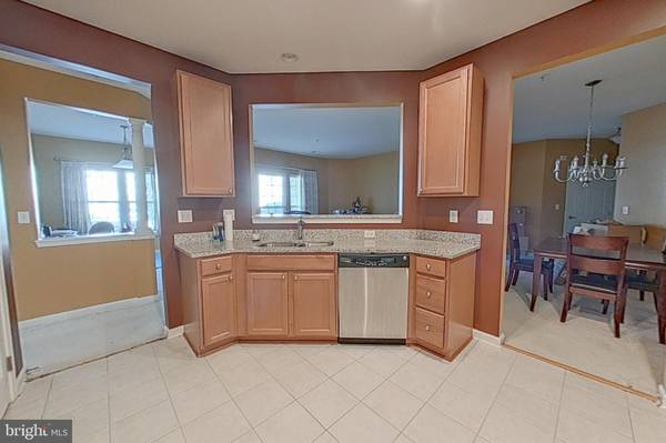 Baltimore, MD 21229,5307 WYNDHOLME CIR #102