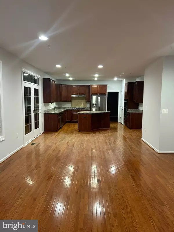 Silver Spring, MD 20906,1101 VERBENA CT