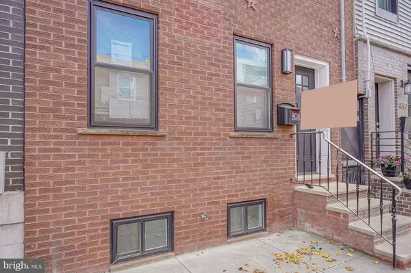 Philadelphia, PA 19148,808 FERNON ST