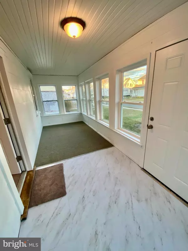 Brookhaven, PA 19015,100 E ROLAND RD