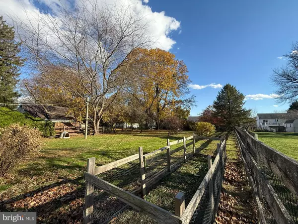 Stewartstown, PA 17363,28 CHURCH