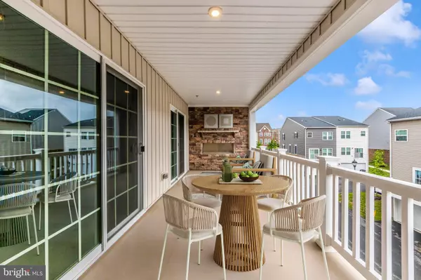 Upper Marlboro, MD 20772,10722 PRESIDENTIAL PKWY