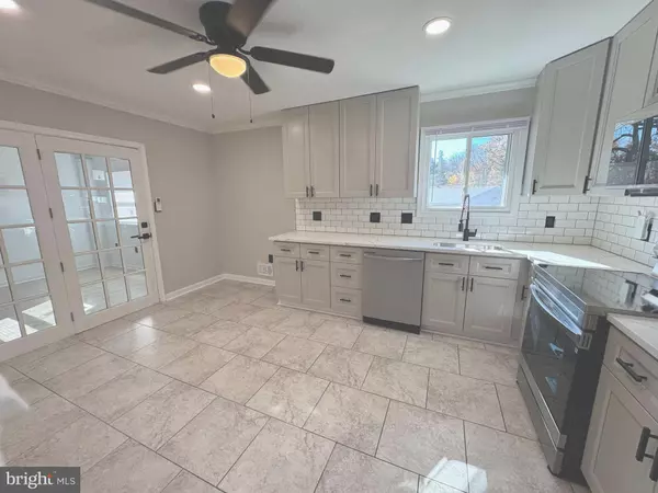 Pasadena, MD 21122,602 ELIOT RD