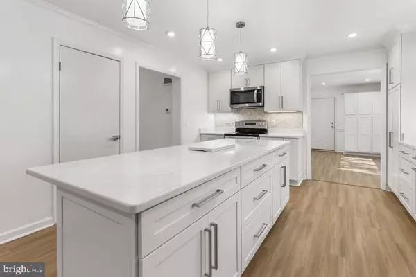 West River, MD 20778,5235 CHALK POINT RD