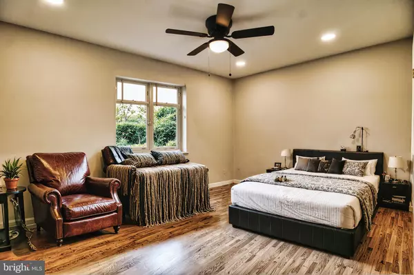 Dover, PA 17315,2582 ABBY LN