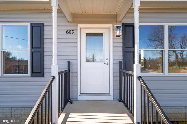 Ranson, WV 25438,609 N FAIRFAX BLVD