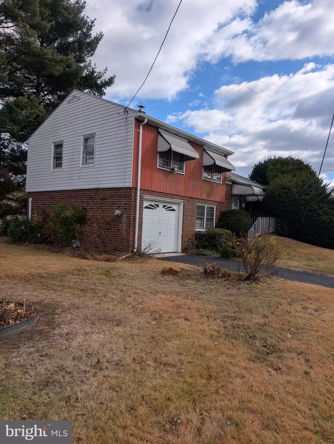 Prospect Park, PA 19076,737 3RD AVE