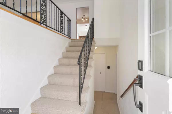 Fairfax, VA 22031,3838 GLENBROOK RD