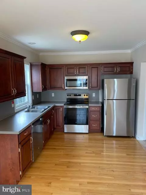 Blandon, PA 19510,417 RIVIERA DR