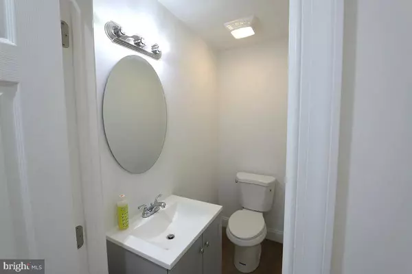 Philadelphia, PA 19133,2420 N REESE ST