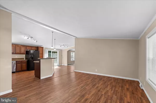 Salisbury, MD 21801,7925 NAAS RD