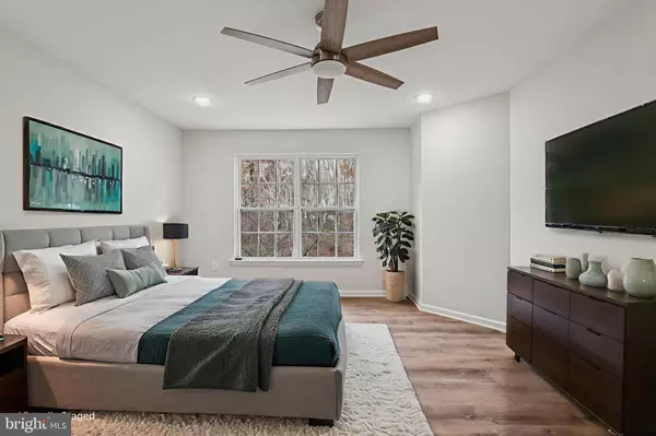 Piscataway, NJ 08854,129 FOREST DR