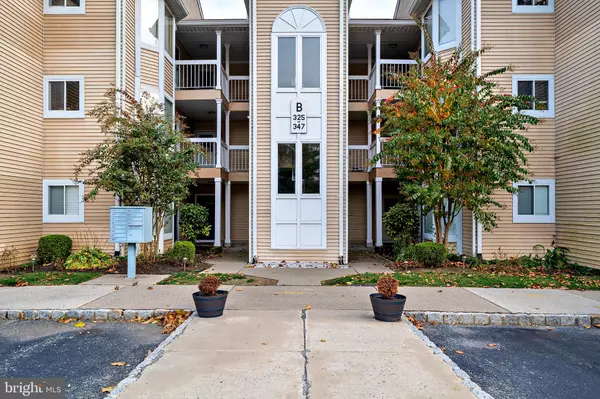 Ewing, NJ 08628,335 SILVIA ST