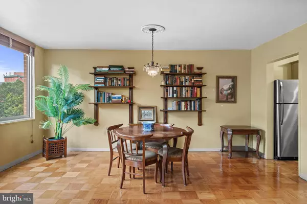 Washington, DC 20008,3001 VEAZEY TER NW #703