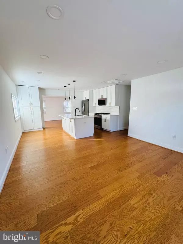 Woodbridge, VA 22193,14332 BELLEVILLE AVE