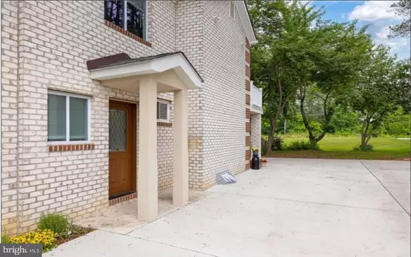 Fredericksburg, VA 22406,44 RAVENWOOD DR