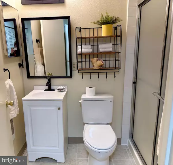 Silver Spring, MD 20906,3301 S LEISURE WORLD BLVD #99-1H