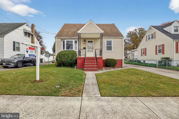 21 N HAWTHORNE RD, Baltimore, MD 21220