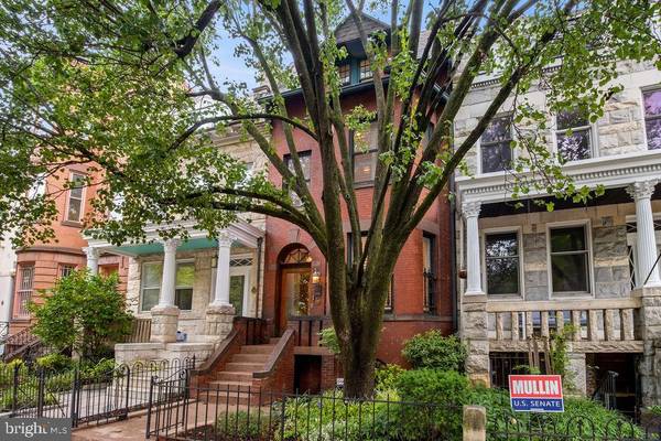 Washington, DC 20002,1120 EAST CAPITOL ST NE