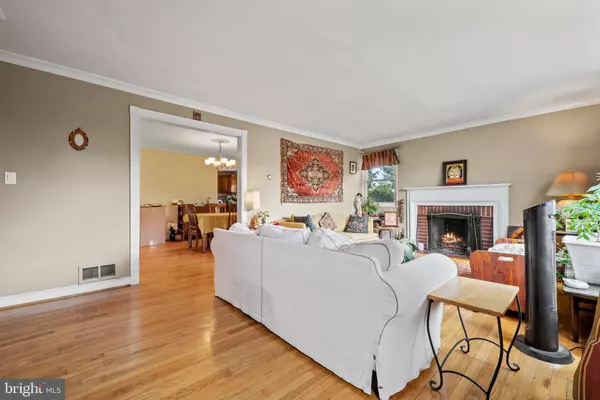 Arlington, VA 22213,6517 29TH ST N