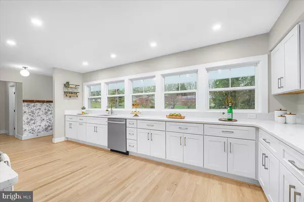 Silver Spring, MD 20904,901 HOBBS DR