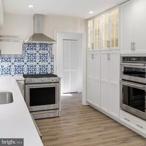 Bowie, MD 20715,13203 IRIS CT