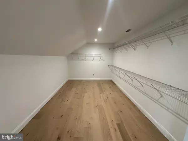 Southampton, PA 18966,43 DAVISVILLE RD