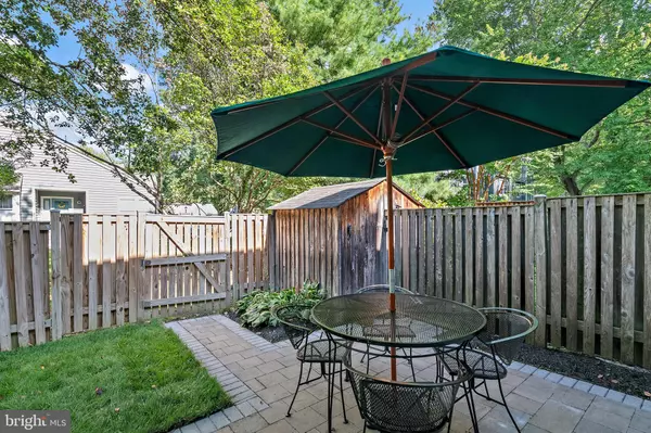 Annapolis, MD 21403,5 DORSET CT #52