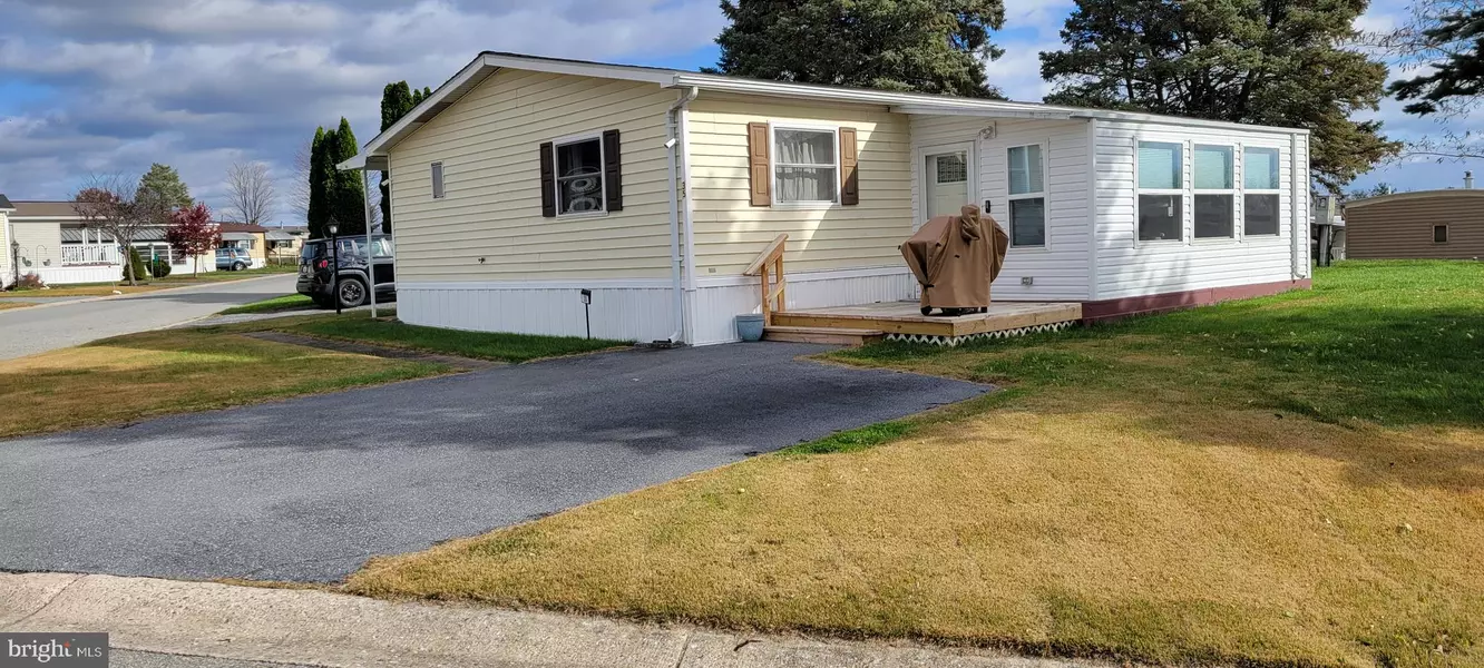 35 RIDGEWOOD MNR, Manheim, PA 17545