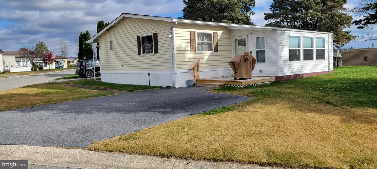 Manheim, PA 17545,35 RIDGEWOOD MNR