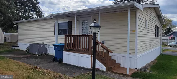 Manheim, PA 17545,35 RIDGEWOOD MNR