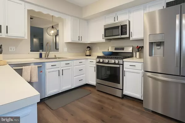 Woodbridge, VA 22192,12390 MANCHESTER WAY