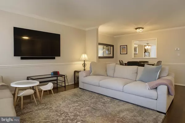 Woodbridge, VA 22192,12390 MANCHESTER WAY