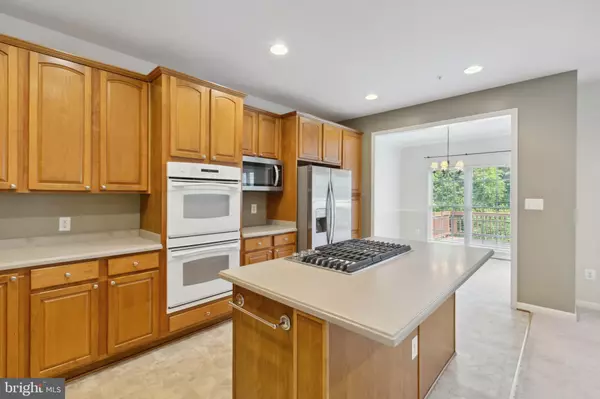 Odenton, MD 21113,2482 JOSTABERRY WAY