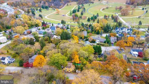 Conshohocken, PA 19428,223 REBEL HILL RD