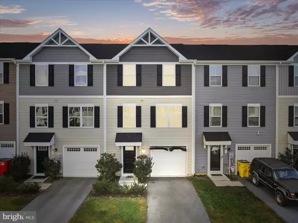 Martinsburg, WV 25403,22 SNICKERS CT