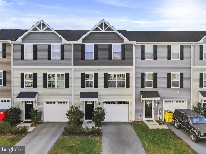 22 SNICKERS CT, Martinsburg, WV 25403