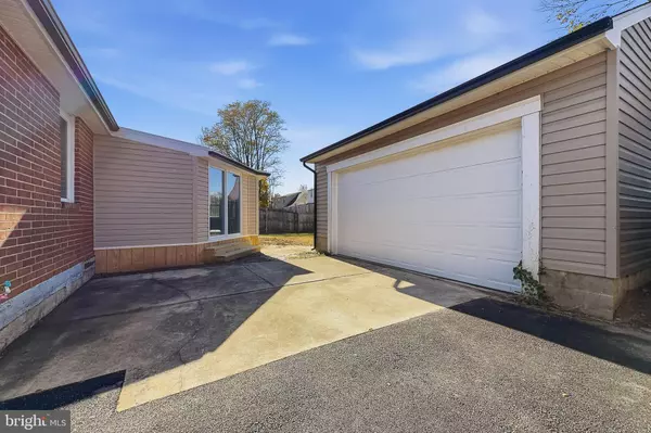 Wilmington, DE 19804,112 STANTON RD