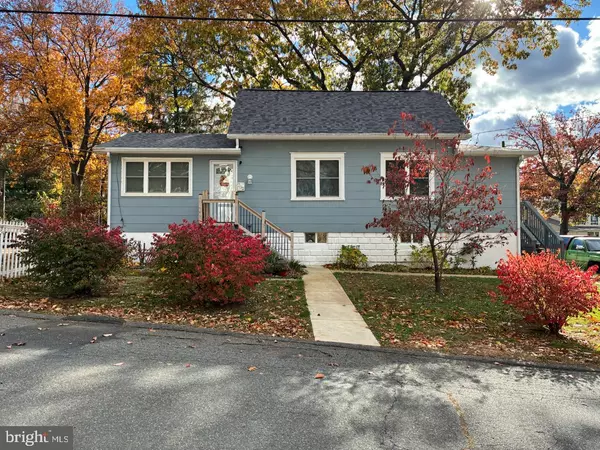 232 GARDEN TER, Runnemede, NJ 08078