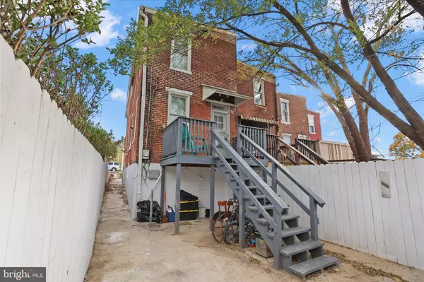 Harrisburg, PA 17103,1908 WALNUT ST