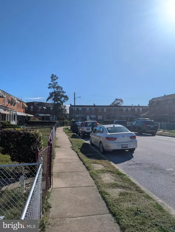 Baltimore, MD 21225,3011 LARUE SQ E