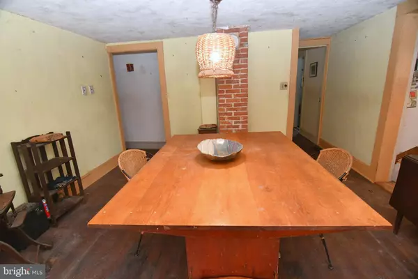 Doylestown, PA 18902,3923 FERRY RD