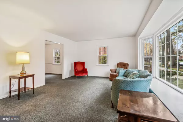 Alexandria, VA 22308,8601 BUCKBOARD DR