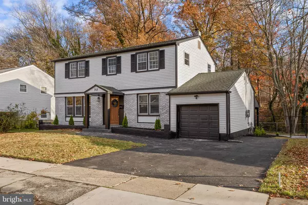 Somerdale, NJ 08083,717 SUNSET DR