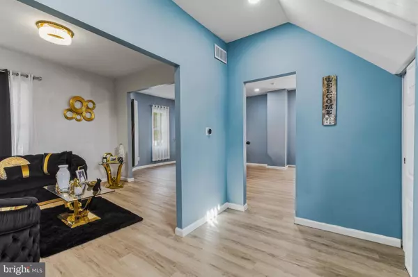 Williamstown, NJ 08094,875 WINSLOW RD