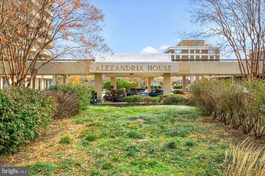 400 MADISON ST #304, Alexandria, VA 22314