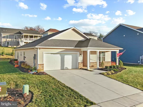 Martinsburg, WV 25403,387 AYLESBURY LN