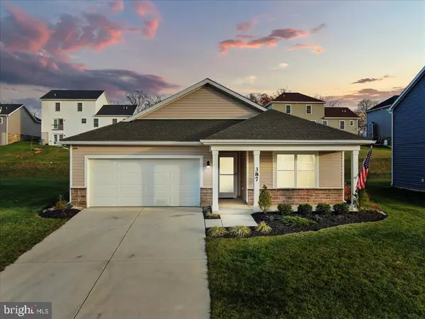 387 AYLESBURY LN, Martinsburg, WV 25403