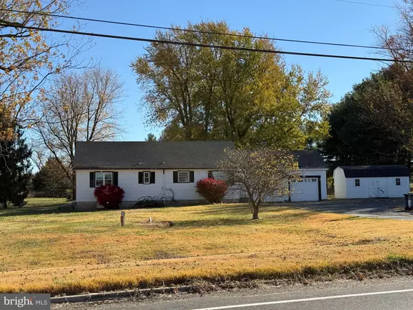 Mannington, NJ 08079,204 COMPROMISE RD