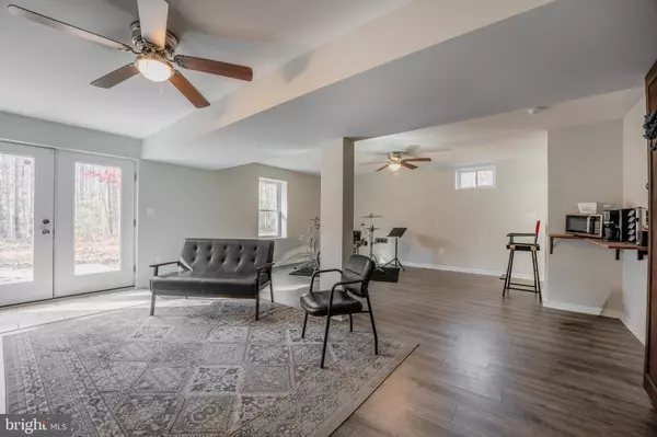 Partlow, VA 22534,5902 TOWLES MILL RD